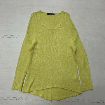 Glamorous Garden 글래머러스 가든 컬러 긴팔 니트