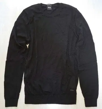 HUGO BOSS 슬림핏 블랙 니트 스웨터