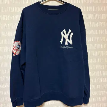 뉴욕 양키스 맨투맨 네이비