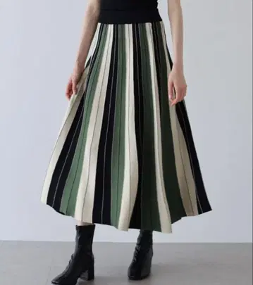배색 스트라이프 니트 스커트