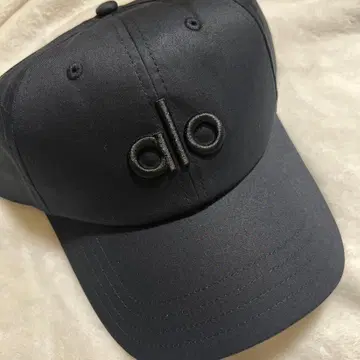 [정품] alo Yoga 캡 블랙 (택 포함)
