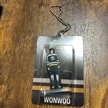 SEVENTEEN HOME 원우 아크릴 키링