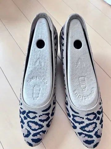 레오파드 무늬 니트 펌프스