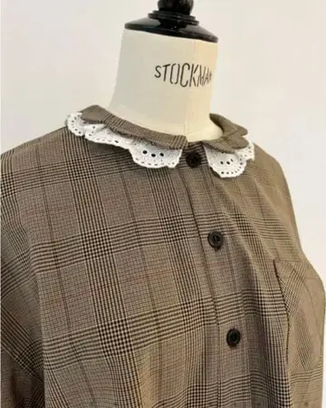 rosymonster 트레디셔널 레이스 셔츠 모카 새상품