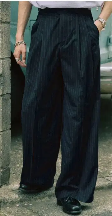 LUIJOIE 핀턱 그루카 팬츠 스트라이프 슬랙스