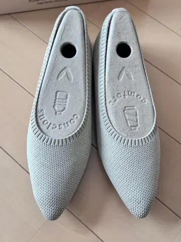 VIVAIA 그레이 스틸레토 플랫슈즈 35