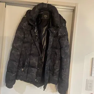 타트라스 다운 자켓