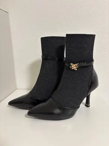 [란다] 골드 부품 니트 도킹 부츠