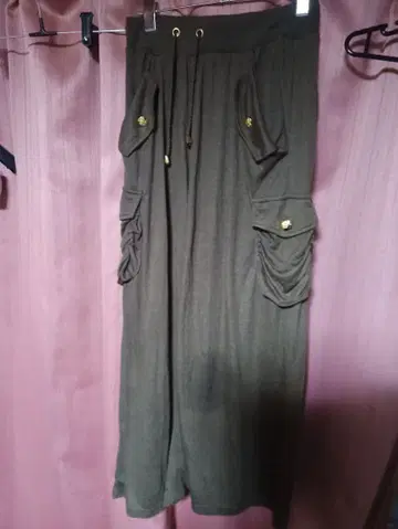 LAZY DAISY 올리브색 워크 팬츠풍 스커트 포켓 포함 스팀펑크