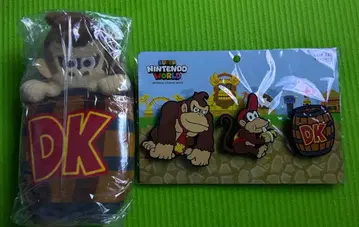 슈퍼 닌텐도 월드 동키콩 클립 세트와 펜 케이스