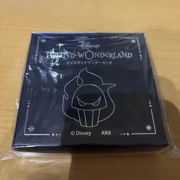 트위스티드 원더랜드 이그니하이드 기숙사 브로치 플라티나 자켓