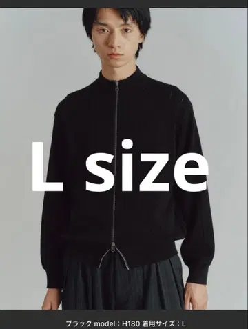 WIDE RIB SHORT NECK ZIP KNIT