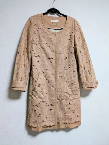 새상품급 메틀리제 코트