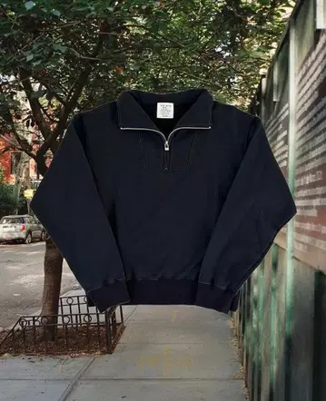 peep inside head 시바타 히카리 하프 지퍼 맨투맨 네이비