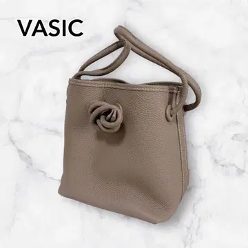 새상품급 VASIC 투모로우랜드 BOND MINI 가죽 핸드백