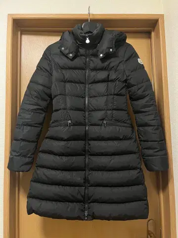 MONCLER 샤르팔 14A 블랙