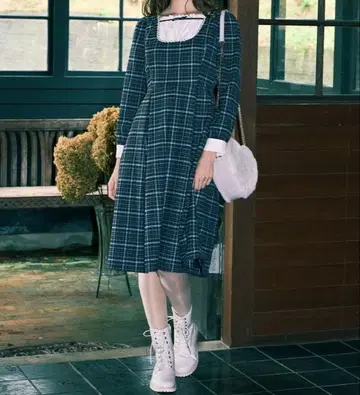 Fi.n.t 레이어드풍 요크 체크 원피스