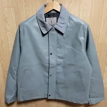 [ M 사이즈 ] 워크맨 신세틱 가죽 카 코트 그레이