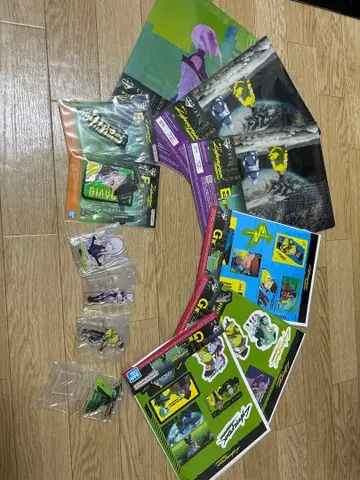 사이버펑크 엣지러너 클리어 파일, 아크릴 스탠드 등