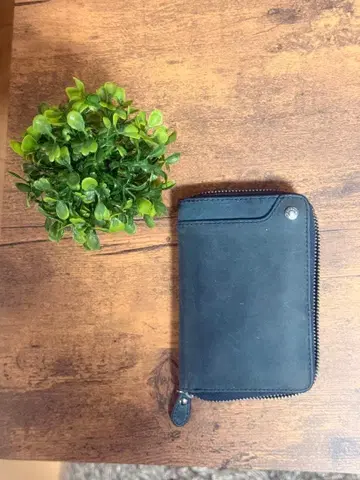 남성용 미들 지갑 조날 (ZONALe) 네이비 정가 18480엔