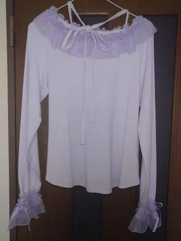 [ 택 포함 새상품 ] 엔젤릭 프리티 긴팔 상의 [ 라벤더 ]