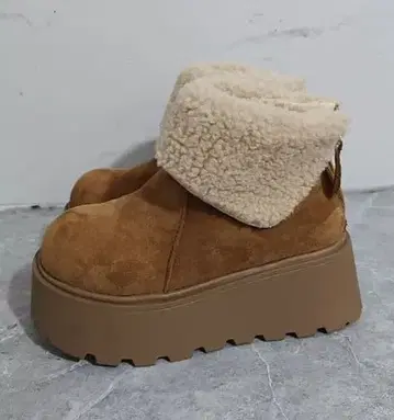 브라운 스웨이드 통굽 부츠