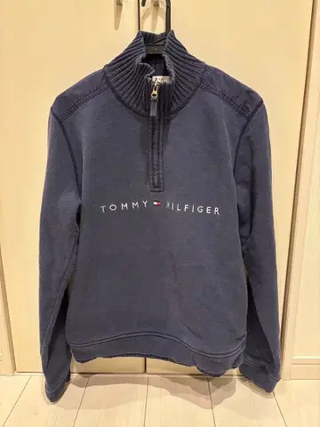 TOMMY HILFIGER 하프 지퍼 트레이닝복