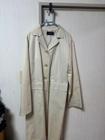 ASCOT 베이지 트렌치코트