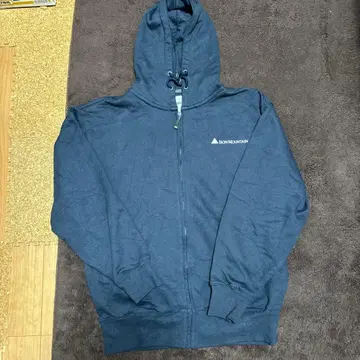 wearguard 지퍼 후드티 M 사이즈 가격 인하 협상 ok입니다.