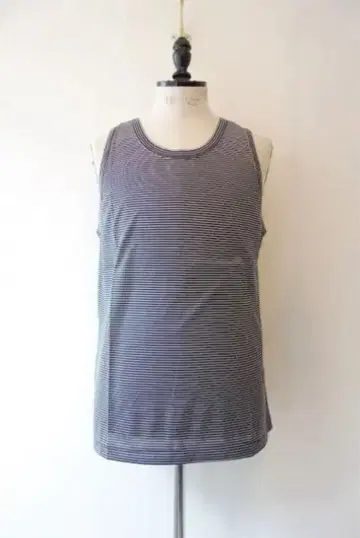 [ 미사용품 ] 마티앤선즈 워셔블 실크 천축 탱크탑