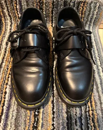 Dr. Martens 닥터마틴 하네스 3홀 슈즈 UK3