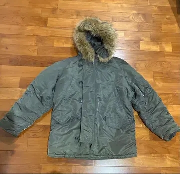 새상품급 ALPHA INDUSTRIES 올리브 그린 자켓 L