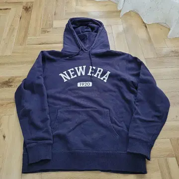 NEW ERA 네이비 후드티 1920년