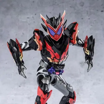 S.H.Figuarts 가면라이더 비터가브 스파킹 미폼