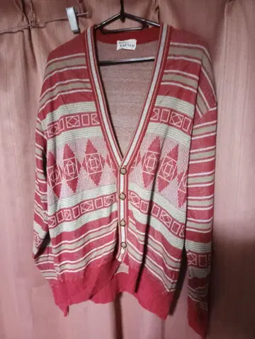 CARVEN 칼벤 PARIS 기하학 패턴 오르테가 무늬 빨간색 가디건