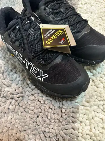 새상품 MERRELL MOAB SPEED GORE-TEX SE 25.5
