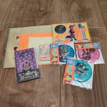 주토피아2 Happy 복권 캔 거울 아크릴 스탠드