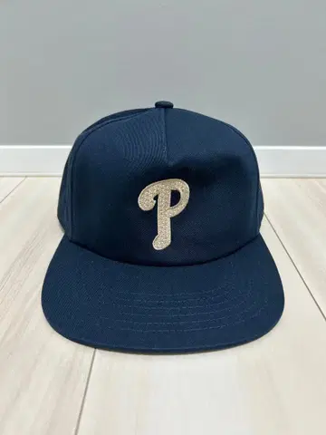 Monday suck 캡 네이비 맨데이삭