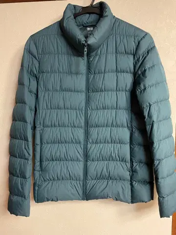 유니클로 울트라 라이트 다운 자켓 L 사이즈