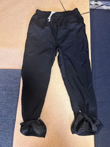 Reebok Classic 블랙 조거 팬츠