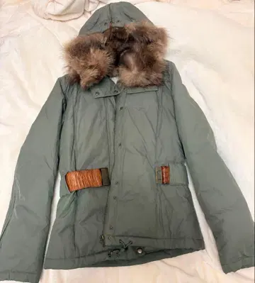 퍼 달린 다운 y2k 그라운지