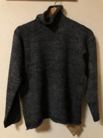 PUENTE 푸엔테 손으로 꼰 터틀넥 스웨터 손뜨개질 알파카