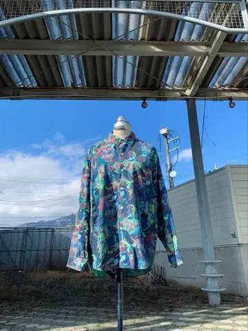 천사들의 블루 셔츠