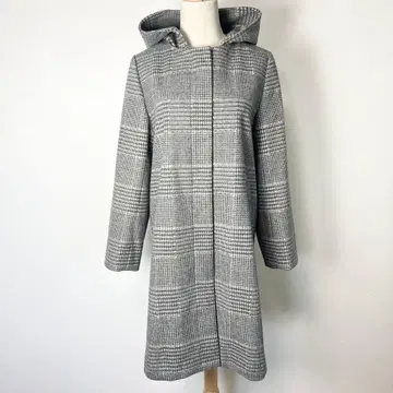 새상품급 글로벌 워크 그레이 체크 울리테크 코트 M 후드