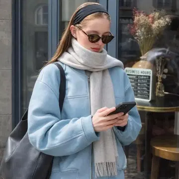 소프트 네오프렌 이펙트 봄버 자켓 블루