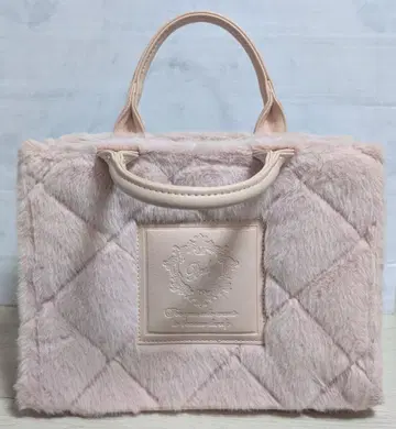 Rady 퍼 퀼팅 토트백