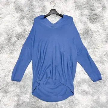 이네드 9 V넥 니트 티셔츠 무지 블루 파랑 출퇴근 일본제 고급 소재