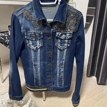 Desigual 데님 자켓 34 새상품급