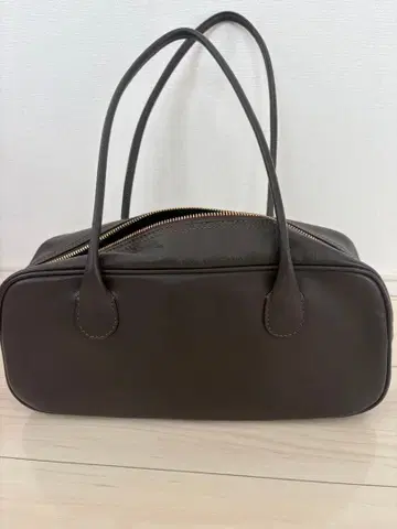 FRAMeWORK 보스턴 백 AULENTTI/오우렌티 별주