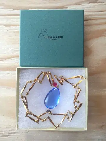 미사용 새상품 하울의 움직이는 성 공식 목걸이